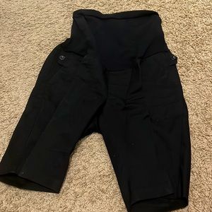 Motherhood Maternity shorts